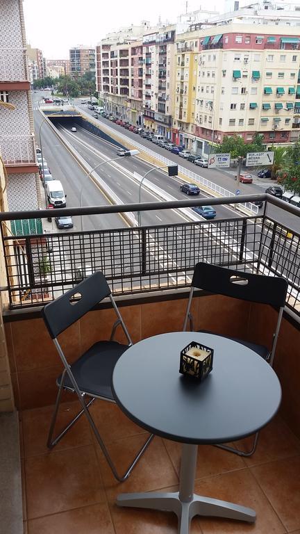 Pasarela Apartment บาเลนเซีย ภายนอก รูปภาพ