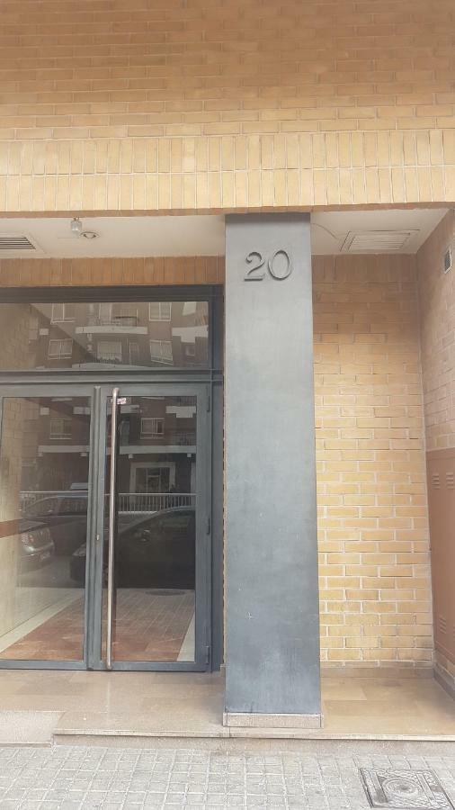 Pasarela Apartment บาเลนเซีย ภายนอก รูปภาพ